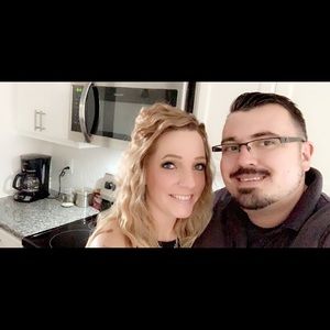 Meet your Posher, Elyse